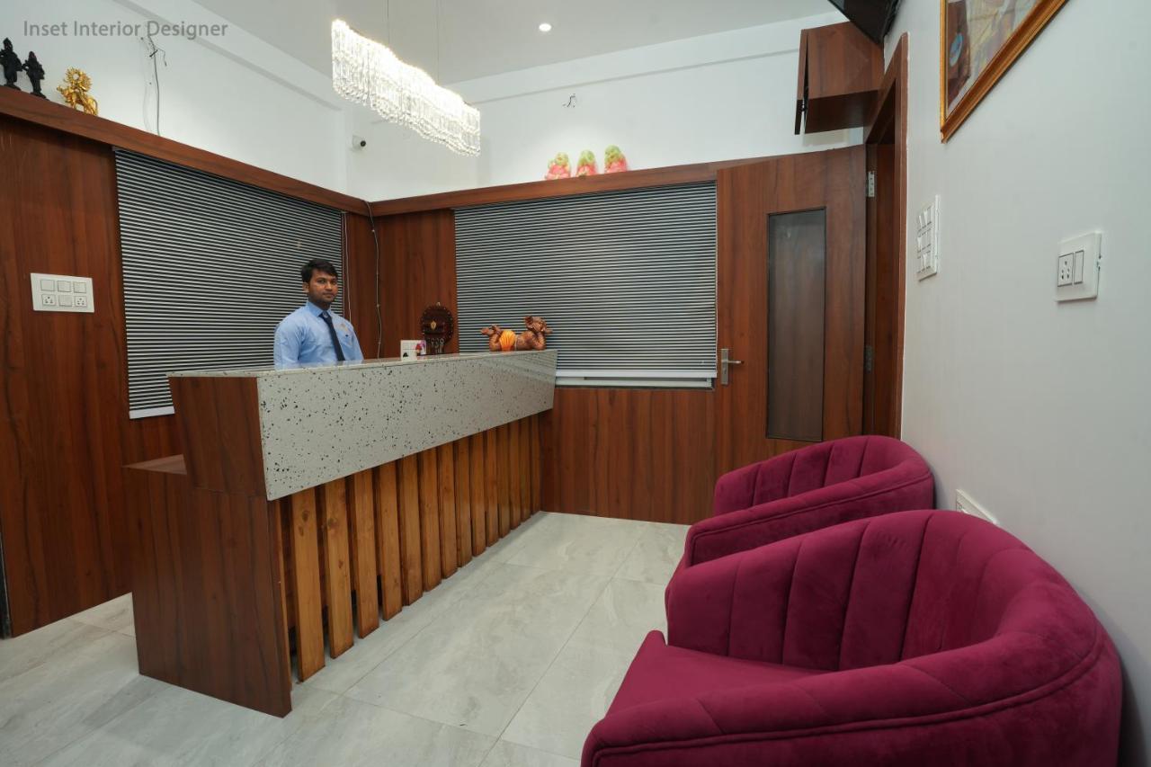 Hotel Mountain View Nashik Exteriör bild